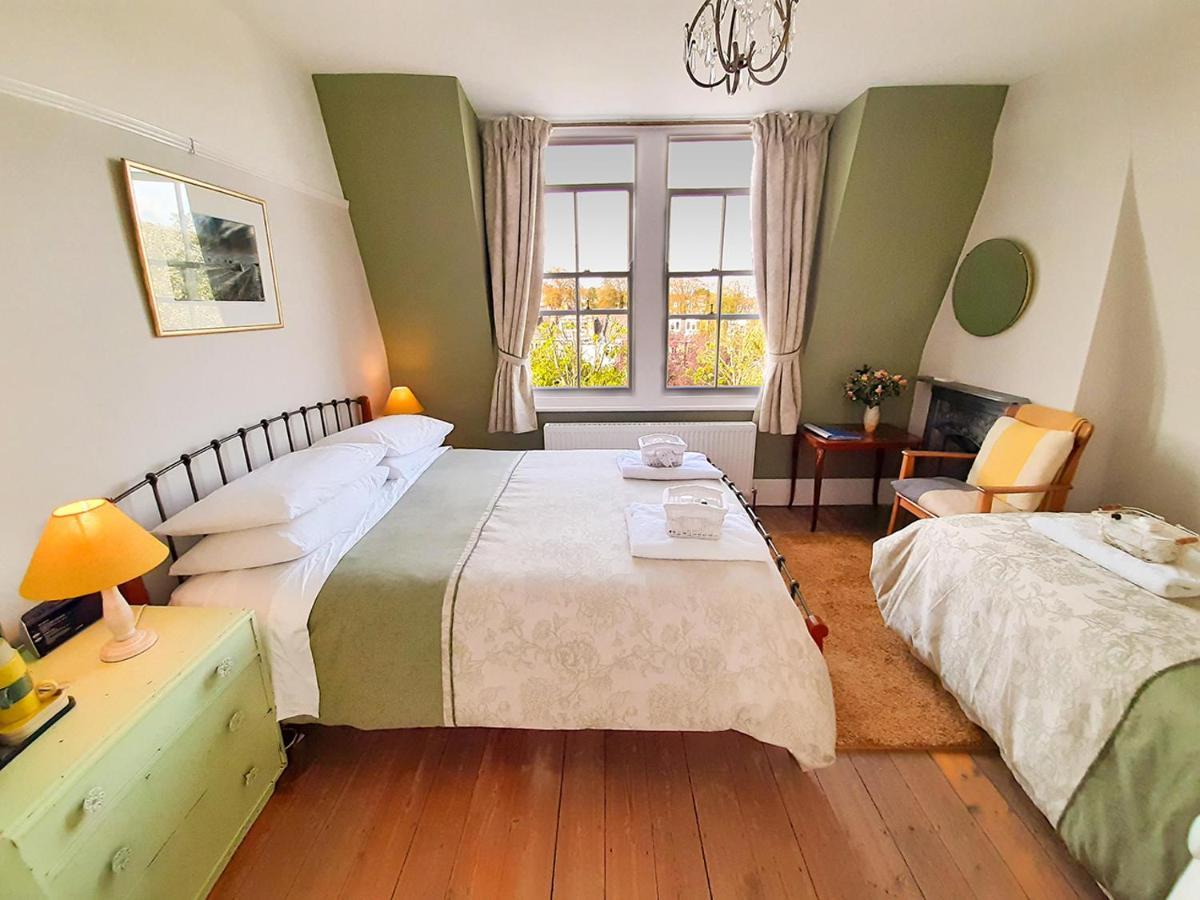 Acomodação com café da manhã  Muswell Hill 4*